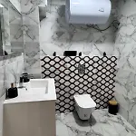 Spacious Sunny Flat With 2 Bedrooms In The Heart Of * 플로브디프